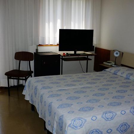 Hotel Reno Lido di Jesolo Bagian luar foto