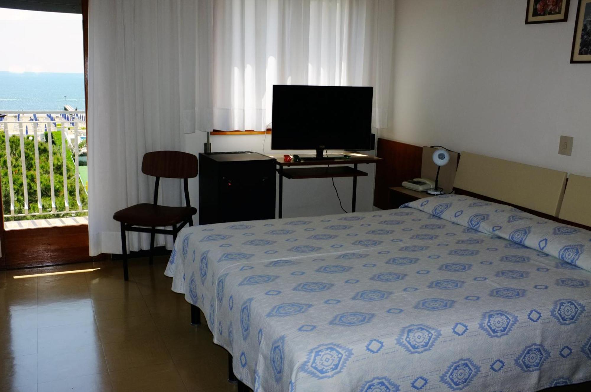 Hotel Reno Lido di Jesolo Bagian luar foto